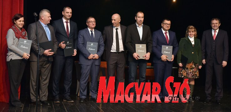 A Mezőgazdasági Iskola tizenegy köszönőoklevelet, és díszoklevelet osztott ki (Ótos András felvétele)