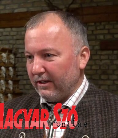 Brindza Lajos, a Vajdasági Magyar Vadászok Társaságának elnöke (Tóth Péter felvétele) Brindza Lajos, a Vajdasági Magyar Vadászok Társaságának elnöke (Tóth Péter felvétele)