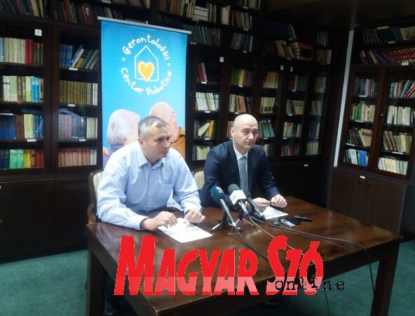 Ilija Đukanović és dr. Nenad Ivanišević (Fotó: Paszterkó Erika)