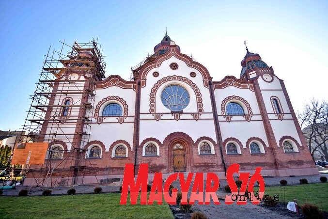 A kupola áprilisig elkészül (Fotó: Gergely Árpád)