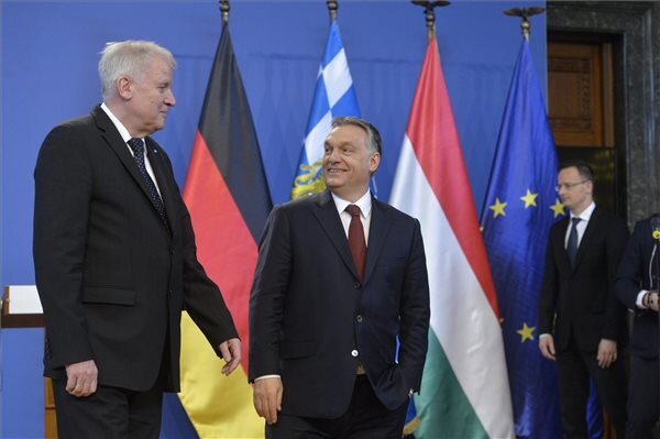 Orbán Viktor és Horst Seehofer sajtótájékoztatója (Fotó: MTI)
