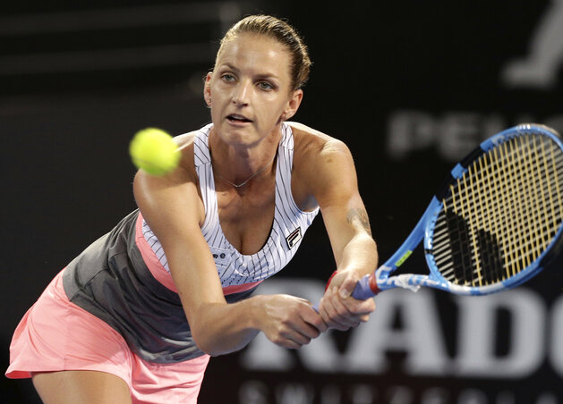 Karolína Plíšková (képünkön) nehéz meccset vívott Kaia Kanepi ellen (Fotó: Beta/AP) Karolína Plíšková (képünkön) nehéz meccset vívott Kaia Kanepi ellen (Fotó: Beta/AP)