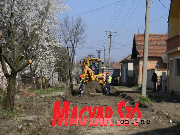 Tavaly a Kis-Bosznia városrészben tobb utat is kiaszfaltoztak (Fehér Rózsa felvétele)