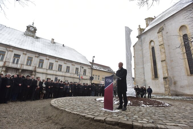 A vallásszabadság első kinyilvánításának a 450. évfordulóját ünnepelték Tordán (MTI Fotó: Biró István)