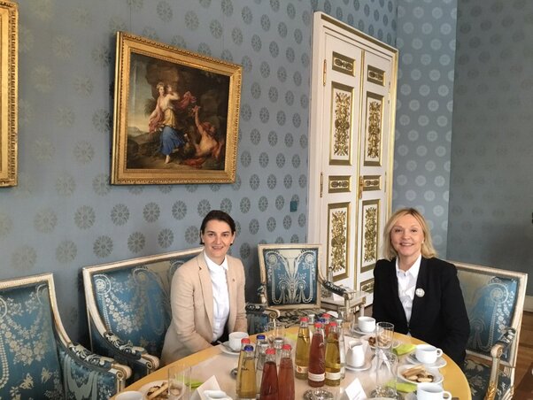 Betate Merk, Bajorország Európa-ügyi és szomszédságpolitikai államtitkára fogadta a szerb kormány első emberét (Fotó: Beta)