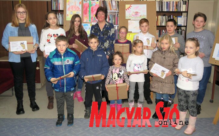 A pályázat díjazottjai (Csincsik Zsolt felvétele) A pályázat díjazottjai (Csincsik Zsolt felvétele)