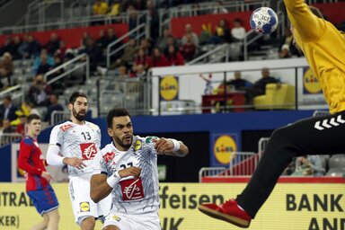 Dipanda három gólt dobott a szerbeknek (Fotó: Beta/AP)