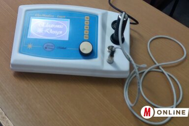 A lézerkészülék fájdalomcsillapító, gyulladáscsökkentő és regeneráló hatású (Fotó: Paszterkó Erika)