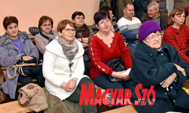 A gombosi közönség egy része (Gergely Árpád felvétele) A gombosi közönség egy része (Gergely Árpád felvétele)