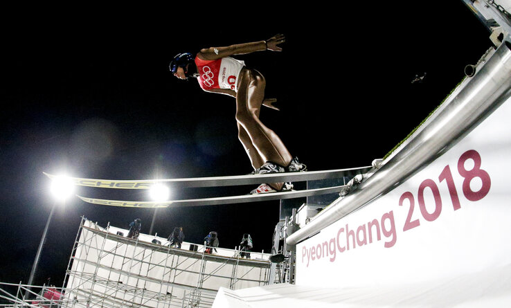 Kamil Stoch győztes ugrása (Fotó: Beta/AP)