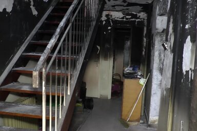 Az óbecsei Kapriš család lakása tavaly decemberben teljesen leégett (Fotó: TV Bečej)