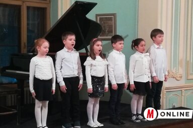 A Majsai Úti Általános Iskola szavalókórusa (Fotó: Lukács Melinda)