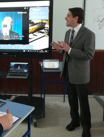 Digitális történelemóra az Óbecsei Gimnáziumban