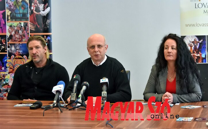 Pintér Tibor, Nógrádi Zoltán és Stampf Mariann (Gergely Árpád felvétele) Pintér Tibor, Nógrádi Zoltán és Stampf Mariann (Gergely Árpád felvétele)