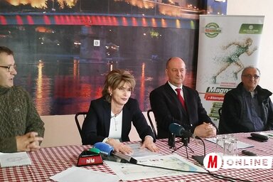 A szervezőbizottság: Lazo Bakmaz, Binder Aranka, Zdravko Jelušić és Milan Dolga (Antalovics Péter felvétele)
