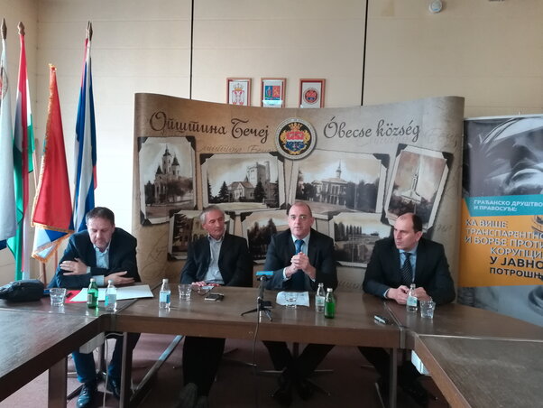 Új alapokra kell helyezni a korrupció elleni harcot a szakértők szerint (Fotó: Fehér Rózsa)