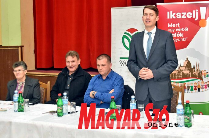 Takács Irén, Bús Ottó, Juhász Attila és Pásztor Bálint (Fotó: Gergely Árpád)