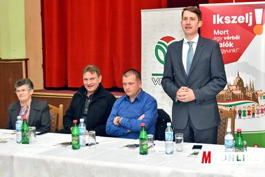 Takács Irén, Bús Ottó, Juhász Attila és Pásztor Bálint (Fotó: Gergely Árpád)