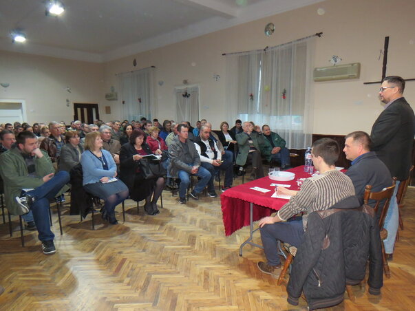 Megtelt a Petőfi nagyterme (Fotó: Kecskés István)
