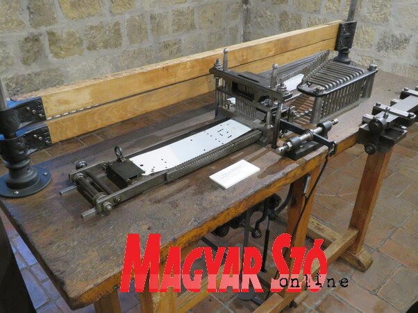 A Jacquard-gép A Jacquard-gép