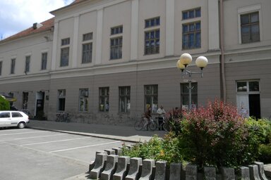 A polgármester azt ígéri: Néhány éven belül teljesen megújul a Városi Színház (Fotó: Fehér Rózsa)