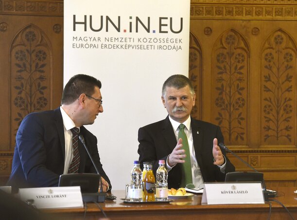 Vincze Loránt, a FUEN elnöke és Kövér László (Fotó: MTI) Vincze Loránt, a FUEN elnöke és Kövér László (Fotó: MTI)