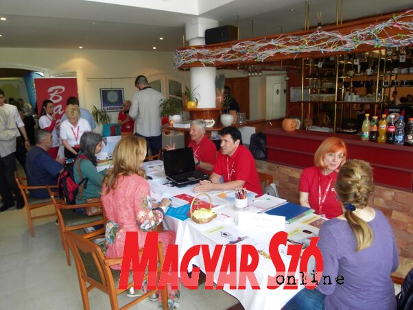 A Badawi Poliklinika szakemberei életmódra vonatkozó tanácsokat adtak (Fotó: Patyi Szilárd)