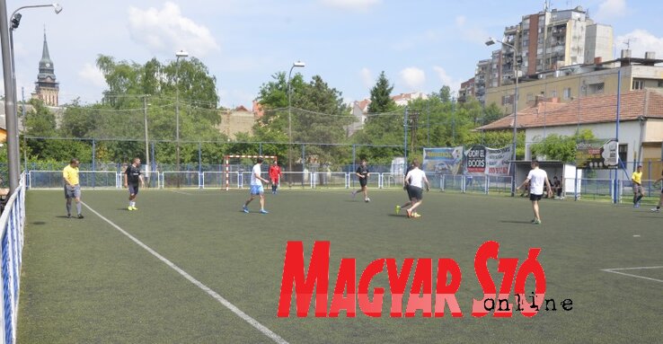 Focimeccs a sportnapon (Fotó: Patyi Szilárd)