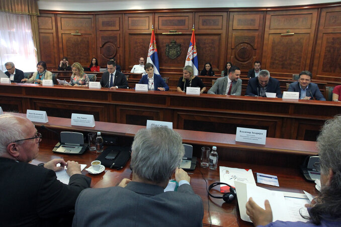 Az ülés központi témája a nemzeti tanácsokról szóló törvénytervezet legújabb változata volt (Fotó: Beta)