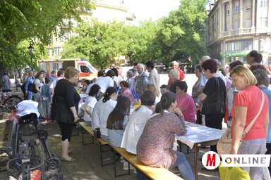 Sokan kilátogattak a pénteki rendezvényre (Fotó: Patyi Szilárd)