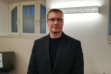 Dr. Muhi Béla a VM4K klubhelyiségében