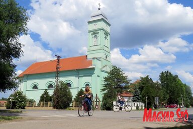 Százhetven évvel ezelőtt épült a tordai templom (Kecskés István felvétele)