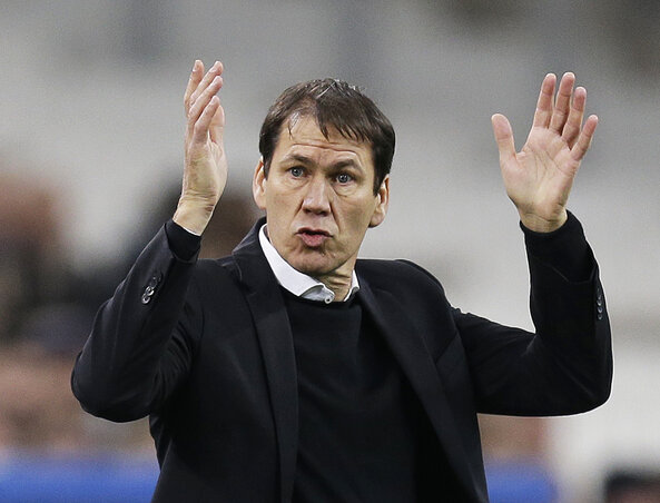 Rudi Garcia végig kiélezett, izgalmas meccset vár (Fotó: Beta/AP)