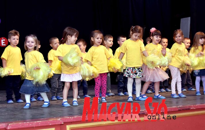Mindennap legyél boldog – A Šumica óvoda óvodásainak  fellépése (Fotó: Gergely Árpád)