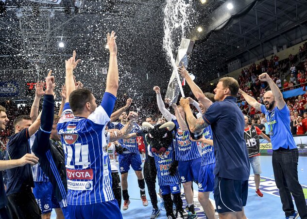 A szegedi ünneplés már Veszprémben elkezdődött (MTI) A szegedi ünneplés már Veszprémben elkezdődött (MTI)