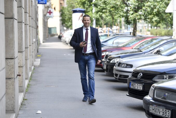 Toroczkai László (Fotó: MTI) Toroczkai László (Fotó: MTI)