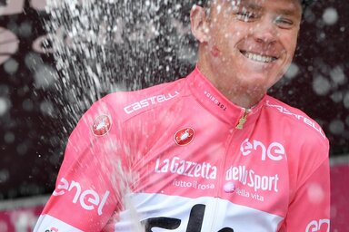 Froome ünnepel (forrás: Beta/AP)