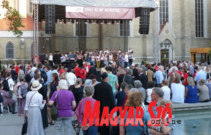 Ökumenikus istentisztelet a Katolikus portán (Stanyó Károly felvétele)