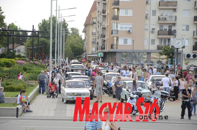 Hangulatkép a VIII. Nemzetközi Old timer találkozóról (Paszterkó Erika felvétele)