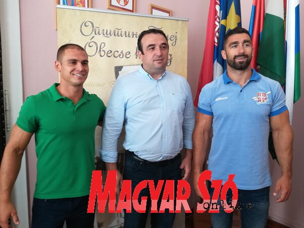 Marko Tomičević, Dragan Tošić és Marko Novaković a fogadáson (a szerző felvétele)