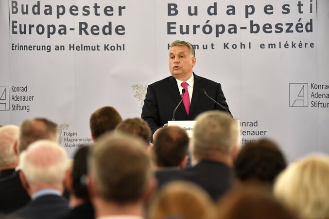 A magyar kormányfő a Helmut Kohl egykori német kancellár halálának évfordulóján rendezett tanácskozáson (MTI) A magyar kormányfő a Helmut Kohl egykori német kancellár halálának évfordulóján rendezett tanácskozáson (MTI)