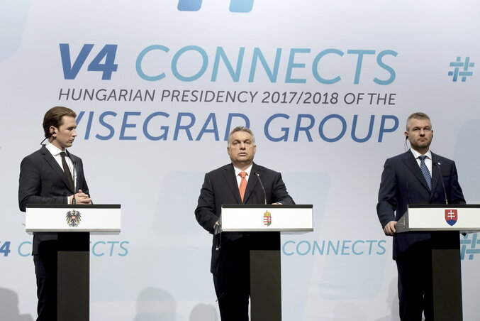 Sebastian Kurz osztrák kancellár, Orbán Viktor magyar kormányfő és Peter Pellegrini szlovák miniszterelnök (Fotó: MTI) Sebastian Kurz osztrák kancellár, Orbán Viktor magyar kormányfő és Peter Pellegrini szlovák miniszterelnök (Fotó: MTI)