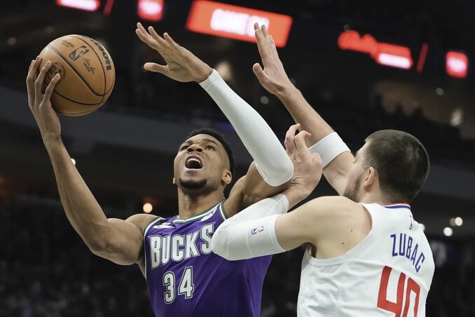 Giannis 20 pontot vállalt a sorsdöntő utolsó negyedben (Fotó: Beta/AP) Giannis 20 pontot vállalt a sorsdöntő utolsó negyedben (Fotó: Beta/AP)
