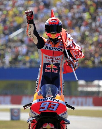 Marc Márquez ünnepel (Fotó: Beta/AP)