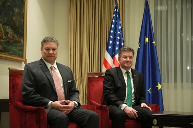 Gabriel Escobar és Miroslav Lajčák (A Beta archív felvétele)