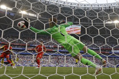 Pickford bravúrosan védte ki Berg próbálkozását (Fotó: Beta/AP)