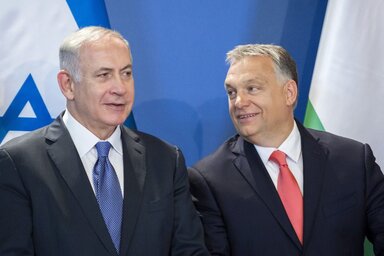 Egy évvel ezelőtt találkozott Budapesten Orbán Viktor Benjámin Netanjahuval (fotó: AP/MTI)