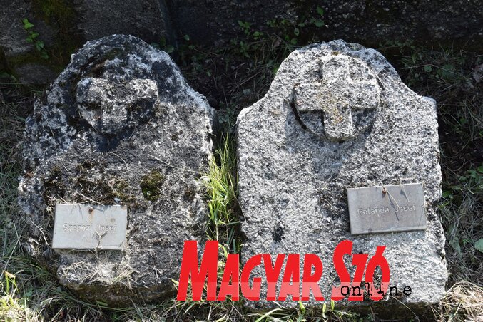 Katonasírok Katonasírok