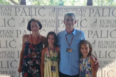 Bodó Antónia, Vass Péter és a lányaik, Noémi és Édua, Palicson