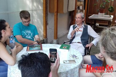 Látogatóban dr. Pénovátz Antalnál (Kazinczy Paszterkó Diana felvétele)